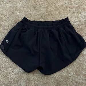 Lululemon Black Hotty Hot Shorts Size 4